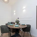 Apartman Casa Enea - Luxury House - Porta Romana - Duomo M3