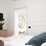 Casa Enea - Luxury House - Porta Romana - Duomo M3 Apartman Milánó